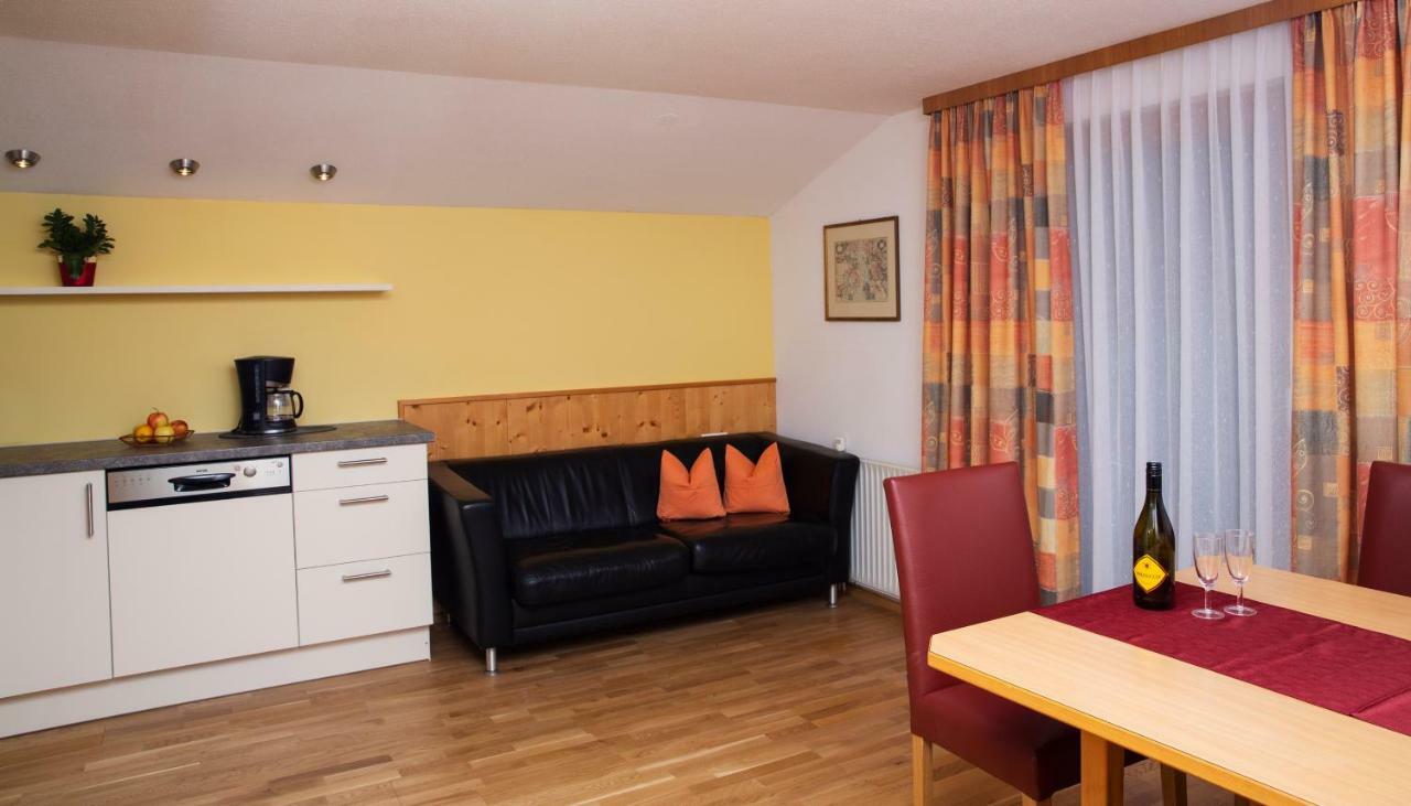 Haus Christian Apartment Klosterle am Arlberg Exterior foto